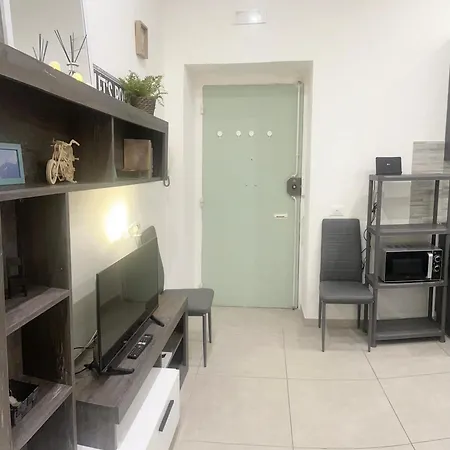 New Varese Venus Apartmán *